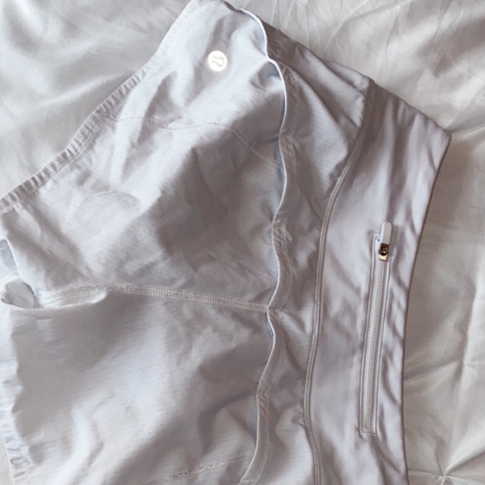 white lulu lemon shorts
